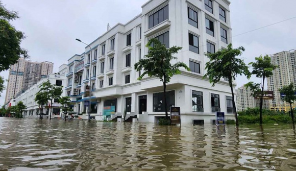 Điểm tên những khu “nhà giàu” hễ mưa là ngập nhưng giá rao bán biệt thự vẫn tăng cả trăm triệu đồng/m2