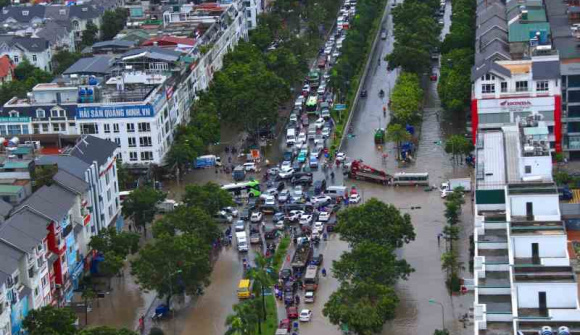 Hà Nội đưa tình trạng mưa ngập, bụi bẩn và ô nhiễm không khí vào tiêu chí xác định giá đất
