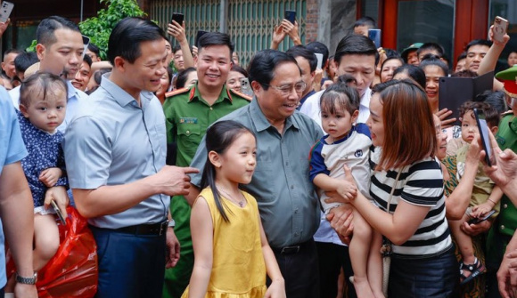Thủ tướng thăm khu nhà 800 tỷ ở Bắc Ninh, nêu yêu cầu nhà ở xã hội phải có hạ tầng đầy đủ như nhà ở thương mại