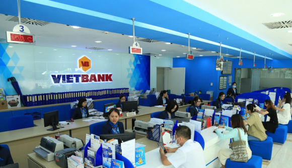 Ông Dương Nhất Nguyên và người trong gia đình nắm gần 12%vốn Vietbank