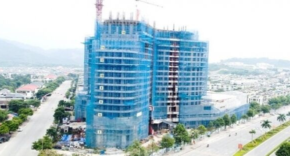 Bitexco rút khỏi tổ hợp cao 25 tầng xây dở