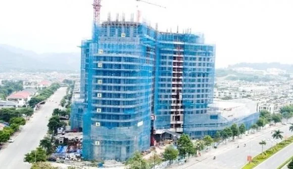Bitexco rút khỏi tổ hợp cao 25 tầng xây dở