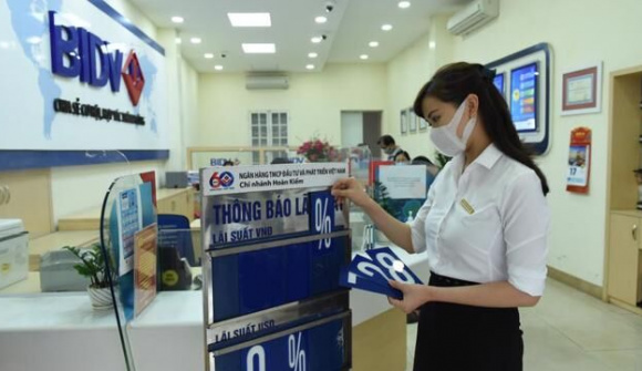 Mặt bằng lãi suất tiếp tục tăng, có thể ''nóng'' hơn vào cuối năm