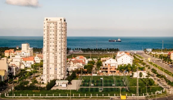 Một cổ phiếu bất động sản tăng giá gấp đôi trong nửa tháng