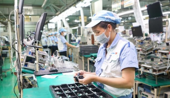 Áp lực tăng lãi suất vẫn còn