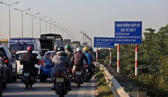 Hà Nội phân luồng giao thông phục vụ thi công trên cầu Thanh Trì
