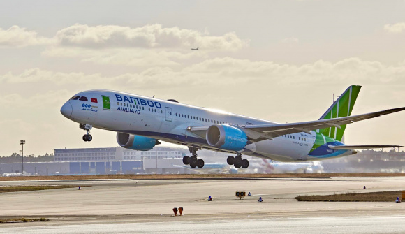 Bamboo Airways: Lỗ 2.281 tỷ năm 2021, 10.000 tỷ được chuyển ra khỏi công ty