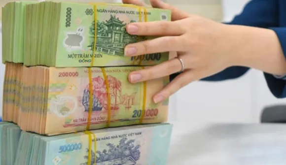 Lãi suất cho vay tăng tháng cuối năm, chạm đỉnh 16%