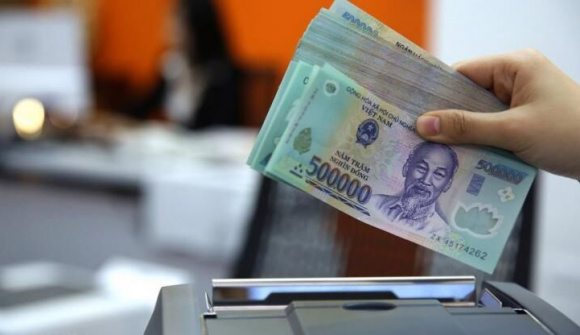 Nhiều ngân hàng giảm lãi suất huy động