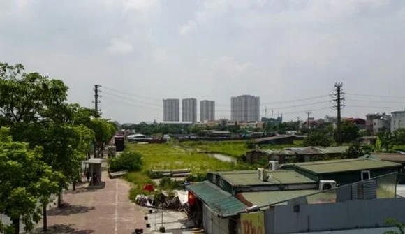 Long Biên: Hàng nghìn m2 đất bị lấn chiếm, sử dụng sai mục đích