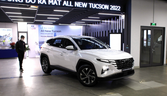Bảng giá xe Hyundai tháng 7: Hyundai Tucson tại đại lý tiếp tục chênh giá tới 100 triệu đồng, chưa rõ ngày hết "lạc"
