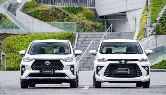 Vừa ra mắt, Toyota Veloz Cross và Avanza Premio đã rục rịch tăng giá