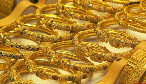 Giá vàng thế giới tiếp tục tăng mạnh