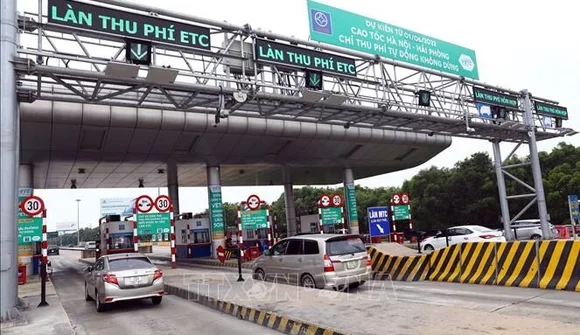 Thu phí không dừng: Công nghệ cao hơn Singapore, chỉ xử phạt khi cố tình vi phạm