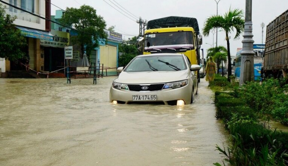 Cử tri Bình Định “kêu cứu” lên Quốc hội tình trạng đường xuống cấp