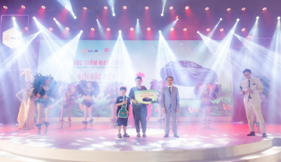 KLB và Feliz Homes tìm thấy chủ nhân xe Mercedes