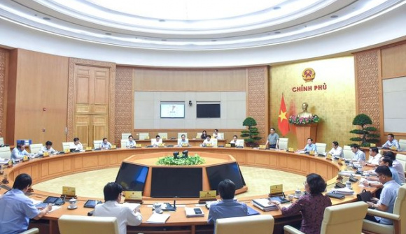 Thủ tướng yêu cầu nghiên cứu tăng lãi suất điều hành