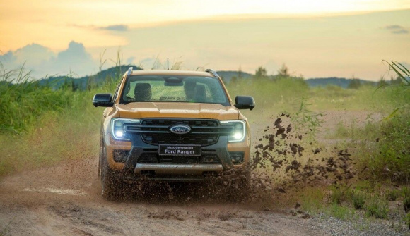 Ford Ranger 2022 ra mắt tại Việt Nam, giá từ 659 triệu đồng