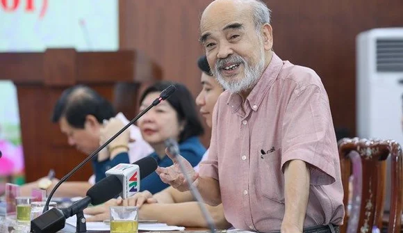 GS Đặng Hùng Võ: Nhà nước phải thu đầy đủ quyền tài sản từ đất công