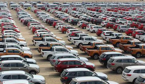 Ô tô nhập khẩu về Việt Nam năm 2022 đã vượt mốc 100.000 chiếc