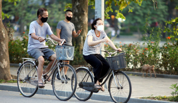 Hà Nội nghiên cứu thí điểm làn đường dành riêng cho xe đạp