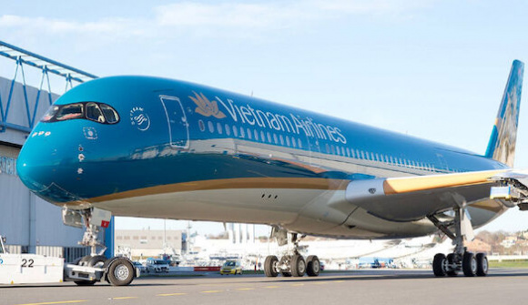 HoSE cảnh báo hủy niêm yết cổ phiếu Vietnam Airlines