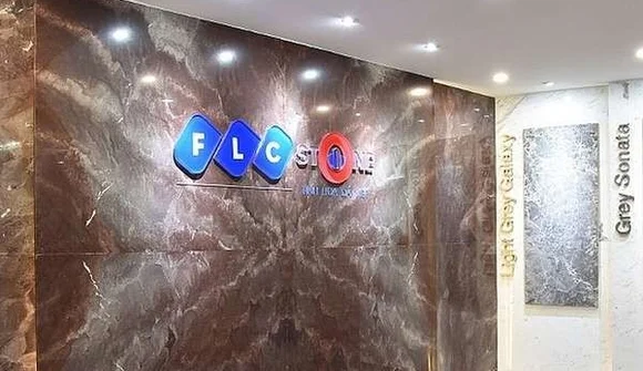 Ủy ban Chứng khoán Nhà nước xử phạt FLC Ston