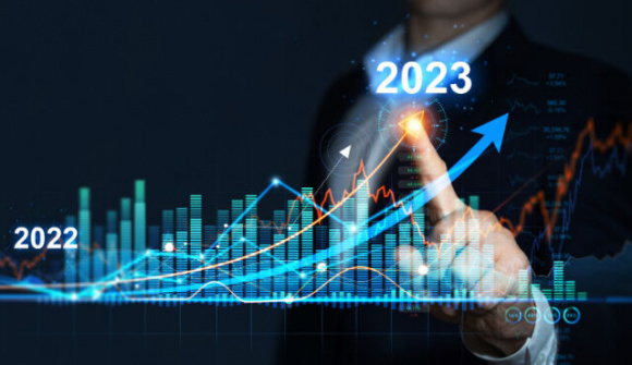 Năm 2023: Giá vàng sẽ vượt ngưỡng 1.900 USD?