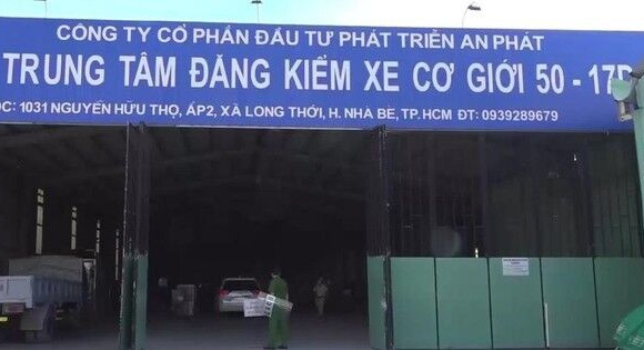 Giám đốc trung tâm đăng kiểm mù chữ chỉ là “Giám đốc trên giấy tờ”