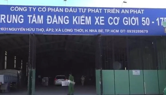 Giám đốc trung tâm đăng kiểm mù chữ chỉ là “Giám đốc trên giấy tờ”