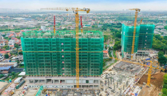 Gần 990.000 tỷ đồng tiền của các ngân hàng đang rót vào thị trường bất động sản