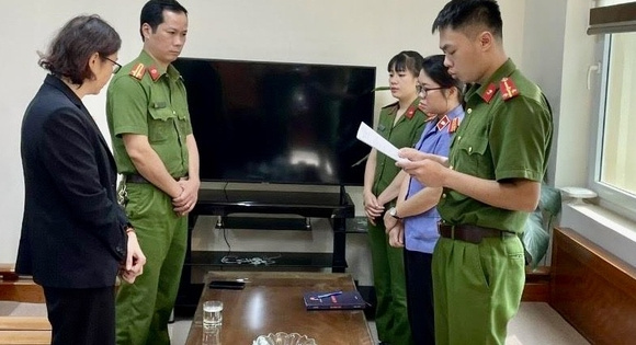 Khởi tố, bắt tạm giam Giám đốc Công ty Bảo Việt