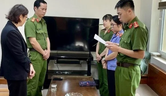 Khởi tố, bắt tạm giam Giám đốc Công ty Bảo Việt