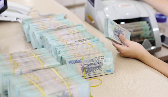 Tăng trưởng cho vay tiêu dùng thấp nhất trong 5 năm, nợ xấu gia tăng