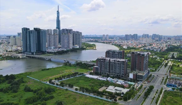 Vốn ngoại đổ vào tháng cuối tăng đột biến, “cứu thua” cho ngành bất động sản trong cả năm