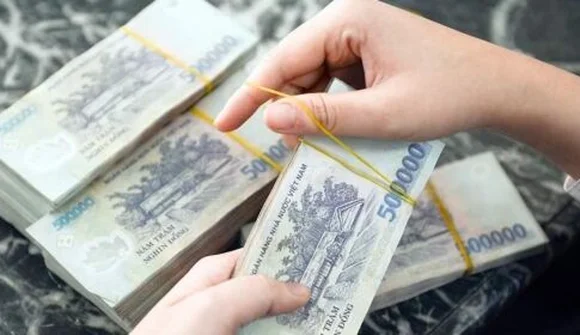 NHNN sẽ xử lý nghiêm việc “ép” khách hàng mua bảo hiểm