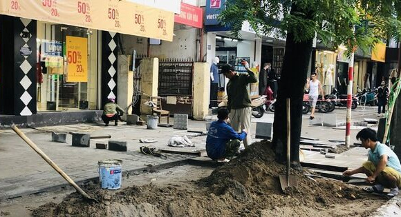 Hà Nội sẽ thanh tra, kiểm tra các dự án lát đá hè phố