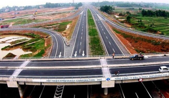 Kết luận của Thường trực Chính phủ về 2 dự án cao tốc quan trọng