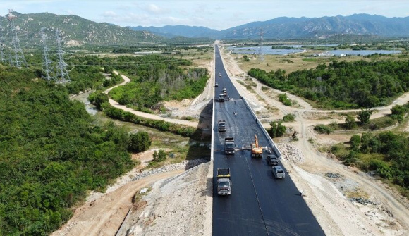 Thống nhất phương án đầu tư cao tốc Ninh Bình - Nam Định - Thái Bình