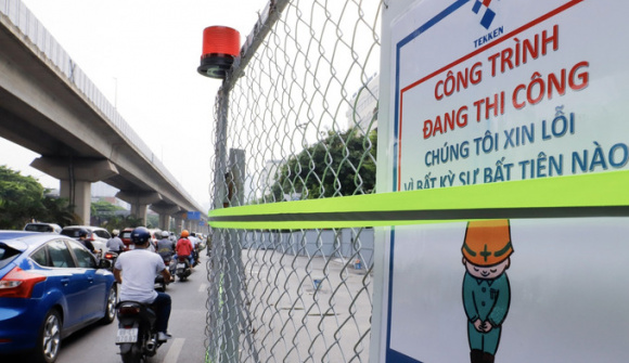 Hà Nội: Chính thức quây lô cốt đường Nguyễn Trãi