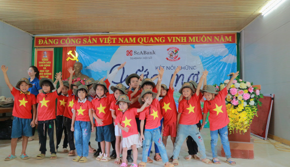 SeABank chia sẻ niềm vui, kết nối những ước mơ của trẻ thơ