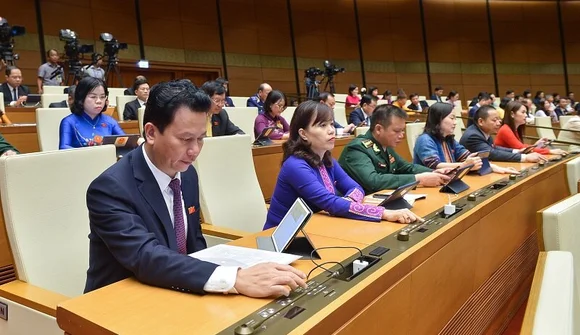 Thông qua Nghị quyết thí điểm một số cơ chế, chính sách đặc thù phát triển TP. Hồ Chí Minh