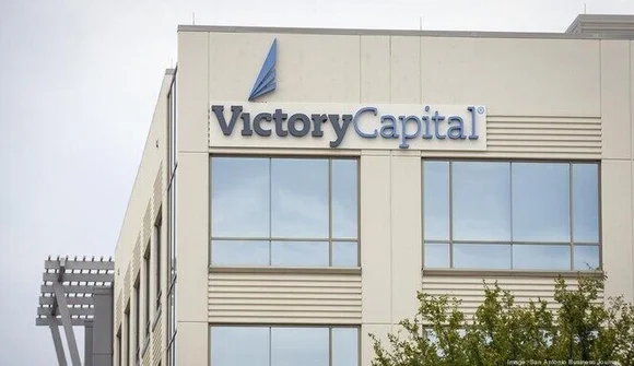 5 nhà đầu tư sẽ mua 100 triệu cổ phiếu PTL của Victory Capital với giá cao ngất ngưỡng