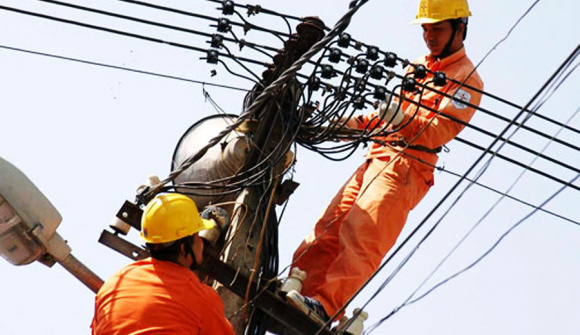 EVN lên tiếng việc lỗ lớn nhưng các công ty con vẫn có cả chục nghìn tỷ gửi ngân hàng hưởng lãi