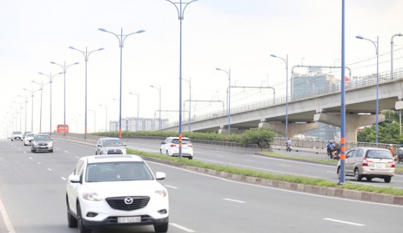 Đổi tên một phần Xa lộ Hà Nội thành đường Võ Nguyên Giáp