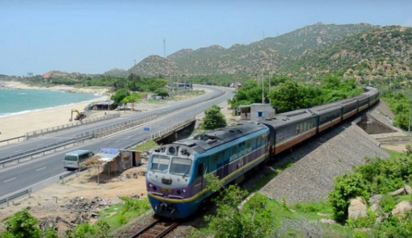 Huy động 17 tỷ USD làm 2 tuyến đường sắt kết nối cảng biển