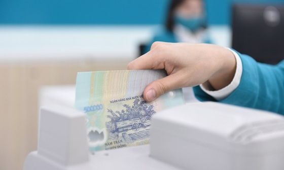 Chính phủ yêu cầu NHNN chỉ đạo quyết liệt để tiếp tục giảm mặt bằng lãi suất