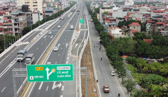 Đẩy nhanh tiến độ làm đường gom cao tốc Hà Nội - Bắc Ninh