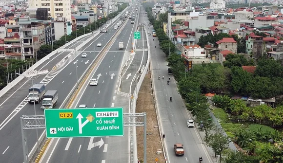 Đẩy nhanh tiến độ làm đường gom cao tốc Hà Nội - Bắc Ninh