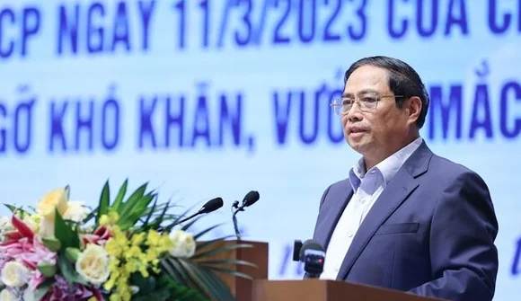 Thủ tướng kêu gọi chung tay giải quyết khó khăn của thị trường bất động sản